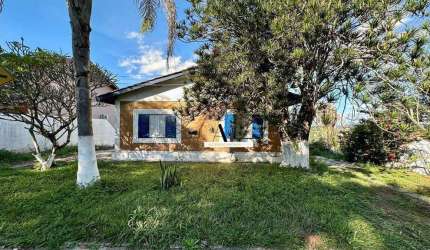 Casa com 4 dormitórios à venda, 200 m² por R$ 950.000,00 - Arujazinho I. II E III - Arujá/SP