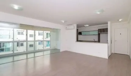 Apartamento com 2 quartos para alugar na Avenida Manoel Ribas, 2420, Mercês, Curitiba por R$ 3.500