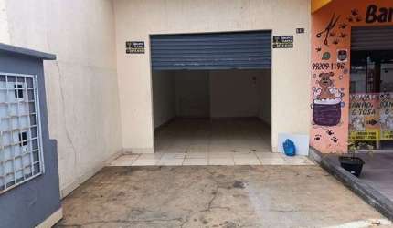 Loja para alugar, 32.16 m2 por R$1100.00  - Hauer - Curitiba/PR