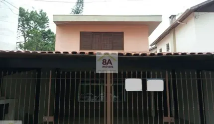 SOBRADO FANTÁSTICO AO LADO DA CHÁCARA FLORA !!