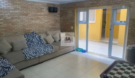 Sobrado gracioso á venda 3 dormitorios, mobiliado, pronto pra morar no Bairro Jardim Prudência!
