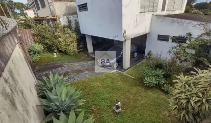 Casa no Jardim Aeroporto!  420 metros de terreno!!  Ampla com boa estrutura , perfeita para reforma!