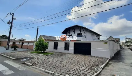 sobrado 4 quartos amplo e bem localizado