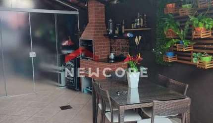 Sobrado para Venda em Santo André, Parque Capuava, 3 dormitórios, 1 suíte, 2 banheiros, 2 vagas
