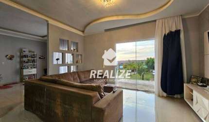 Casa com 5 dormitórios à venda, 270 m² por R$ 1.200.000,00 - Recanto da Amizade - Botucatu/SP