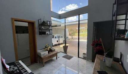 Casa com 3 dormitórios à venda, 200 m² por R$ 950.000,00 - Bairro Alto - Botucatu/SP