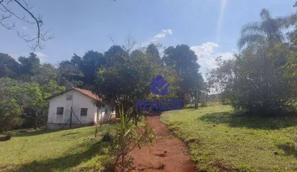 Chácara com 2 dormitórios à venda, 5000 m² por R$ 550.000,00 - Recanto da Amizade - Botucatu/SP