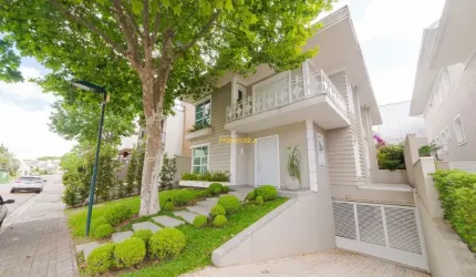 Residencial Jardim América - Casa em Condomínio Semi mobiliado - 4 quartos 382m²