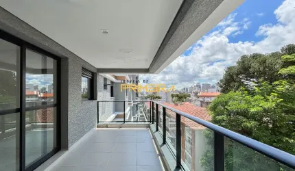 Apartamento no Edifício Solene com 3 Suítes 2 vagas no Juvevê