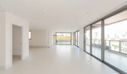 COBERTURA DUPLEX DE ALTO PADRÃO NO EDIFÍCIO QUINTESSENCE NO BATEL