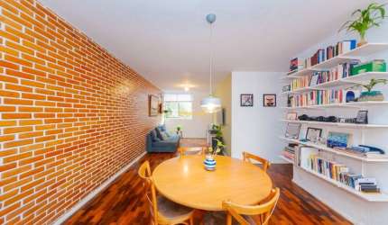 Resid. Vila Romana - Apto 2 dormitórios, 2 banheiros e 1 vaga no Batel.