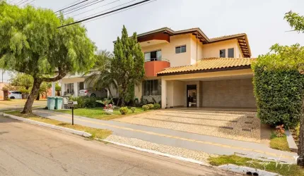 Sobrado à Venda no Portal do Sol I – 3 Quartos, Piscina Aquecida e Área Gourmet Privativa
