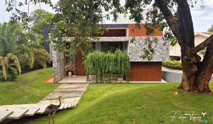 Casa à venda no Aldeia do Vale com 6 suítes, elevador e lazer completo em altíssimo padrão