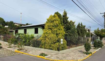 Casa à venda, 2 quartos, 1 vaga, Triângulo - Carlos Barbosa/RS