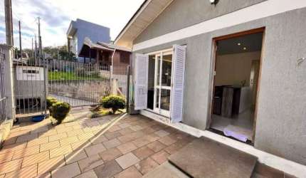 Casa à venda, 2 quartos, 3 vagas, Universitário - Bento Gonçalves/RS