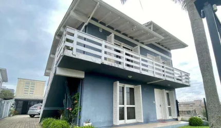 Casa à venda, 6 quartos, 4 vagas, São Roque - Bento Gonçalves/RS