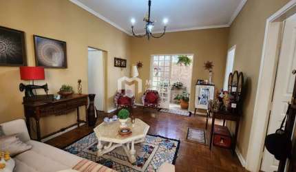 Casa com área Gourmet