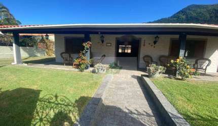 Casa com 2 dormitórios à venda, 245 m² por R$ 1.500.000,00 - Barequeçaba - São Sebastião/SP