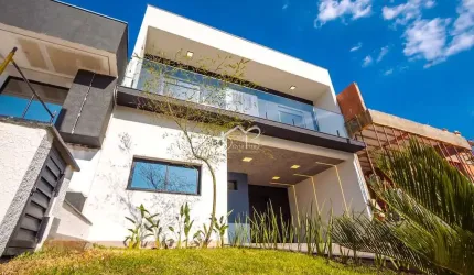 Casa à venda com piscina em conceito aberto Condomínio Gran Reserve Indaiatuba