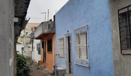 Casa dois dormitórios Vila Mirim praia grande