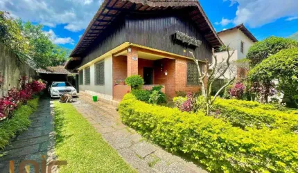 Casa com 5 dormitórios à venda, 180 m² por R$ 750.000,00 - Alto - Teresópolis/RJ