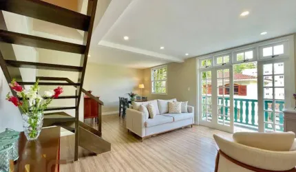 Apartamento com 3 dormitórios à venda, 105 m² por R$ 620.000,00 - Várzea - Teresópolis/RJ