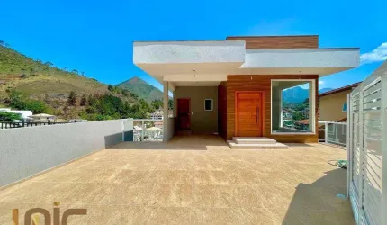 Casa com 3 dormitórios à venda, 211 m² por R$ 1.390.000,00 - Tijuca - Teresópolis/RJ