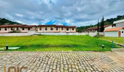 Terreno à venda, 299 m² por R$ 240.000,00 - Parque do Imbui - Teresópolis/RJ