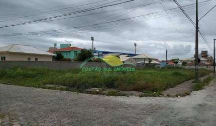 Terreno Comercial e Residencial de 1440 m² no Carianos, Loteamento Santos Dumont, ótima infra estru