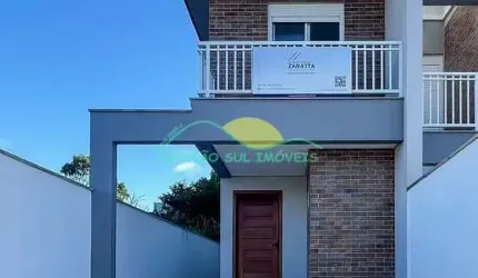 Casa com 1 suíte e duas demi-suítes, financiável e a 300 metros da praia - Morro das Pedras - Flori