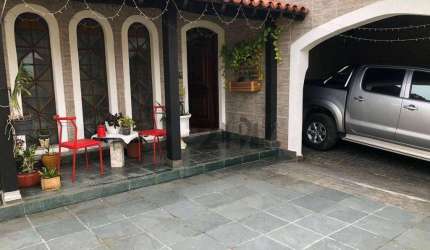 Casa com 3 dormitórios à venda, 250 m² por R$ 1.060.000,00 - Jardim Guanca - São Paulo/SP