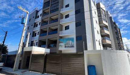 Apartamentos duplex com 2 e 3 quartos na Praia de Formosa