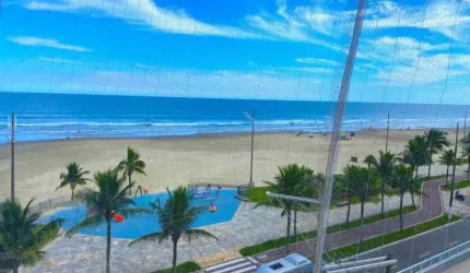 Apto de 2 Dorm, PRÉDIO FRENTE MAR, 53,86 m² de área útil. Bairro: MARACANÃ.