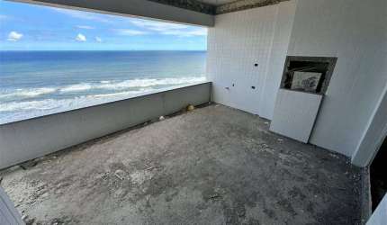 Apto de 3 Dorm c/ 2 SUÍTES, 3 VAGAS, FRENTE MAR, 116,51 m² de área útil. BAIRRO: SOLEMAR.
