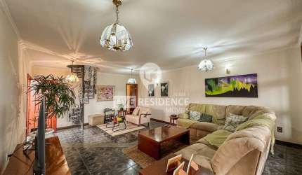 Casa Completa com Espaço Gourmet e Piscina – Live Residence Imóveis