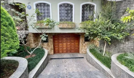 Casa - Padrão, para Venda em São Paulo/SP