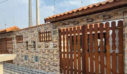 Casa - Geminada, para Venda em Itanhaém/SP
