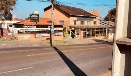 Prédio Comercial com 750m² a venda no Mercês