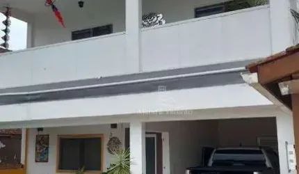 Sobrado com 3 dormitórios à venda, 179 m² por R$ 750.000,00 - Jardim Helena Maria - Guarujá/SP