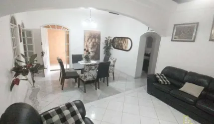 Sobrado com 4 dormitórios + Edícula à venda, 316 m² por R$ 1.255.000,00 - Jardim Helena Maria - Guarujá/SP