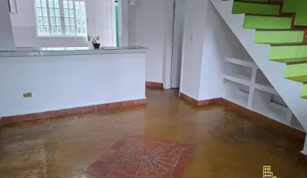 Sobrado com 2 dormitórios à venda, 75 m² por R$ 350.000,00 - Vila Santa Rosa - Guarujá/SP