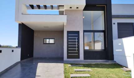 Excelente casa no Reserva Bela Vista