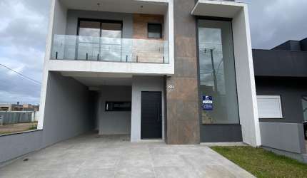 Casa nunca habitada no vale das Cerejeiras