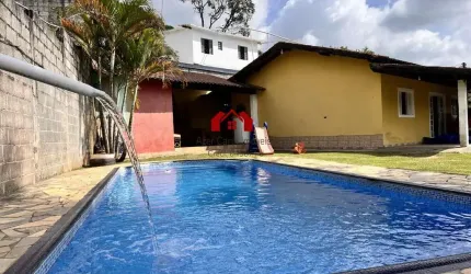 Chácara para Venda em Ibiúna, Bairro dos Grilos, 2 dormitórios, 2 banheiros, 6 vagas