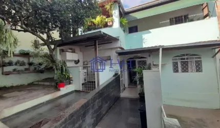 Casa com 6 quartos à venda em Canaã, Belo Horizonte  por R$ 800.000