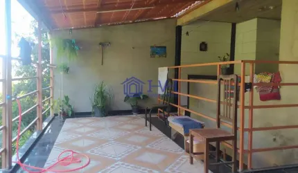 Casa com 7 quartos à venda no Jardim dos Comerciários (Venda Nova), Belo Horizonte  por R$ 500.000
