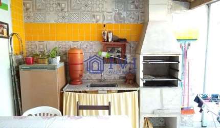 Casa com 2 quartos à venda no Centro, Vespasiano  por R$ 200.000