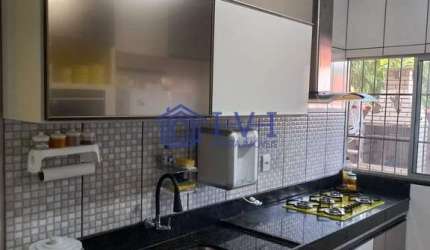 Casa com 2 quartos à venda em Minas Caixa, Belo Horizonte  por R$ 380.000