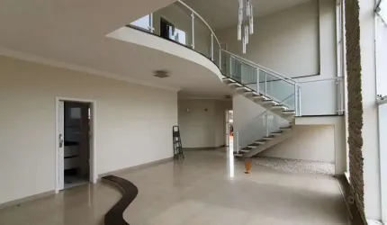 Casa Sobrado em Indaiatuba, Vila Paradiso com 3 suítes - 332 m²