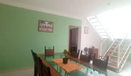 Casa Sobrado em Indaiatuba, Jardim Sevilha com 4 quartos - 260 m²